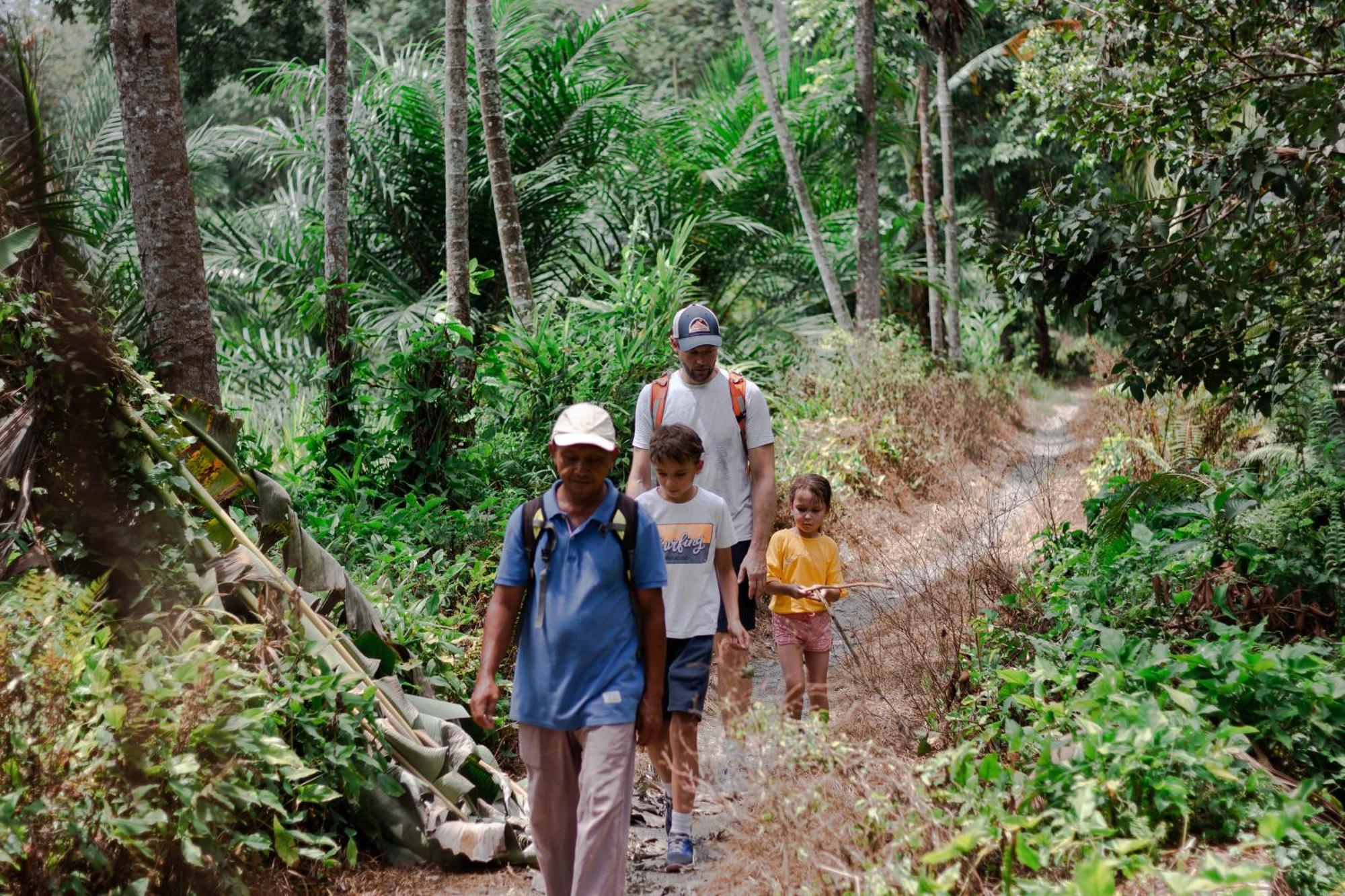 Landbow Green Villa Bukit Lawang Buitenkant foto